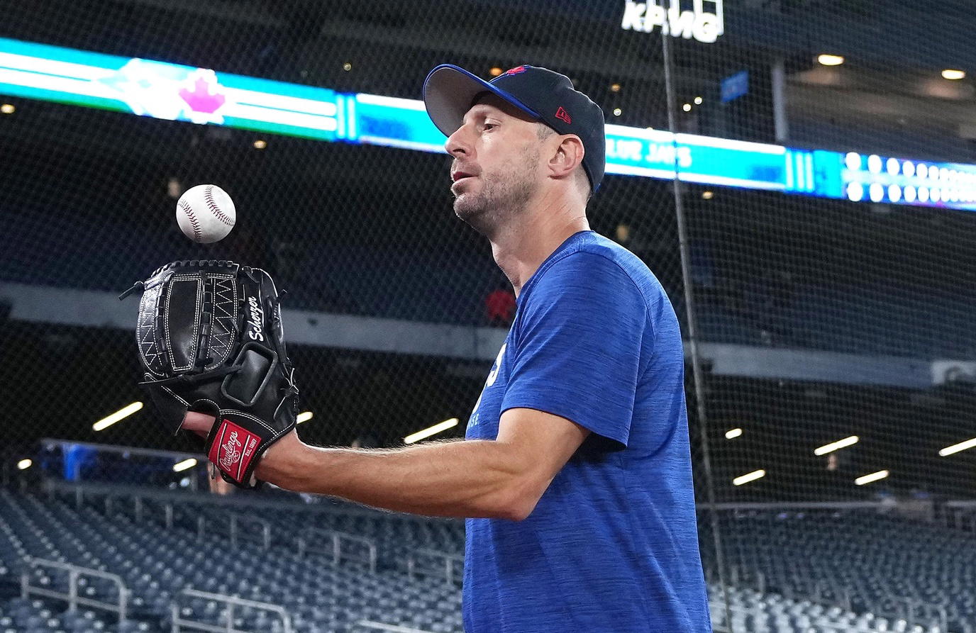 Mad Max or Just Mad? Scherzer Demands Blue Jays "Look in the Mirror" After 8-2 Blowout .v1