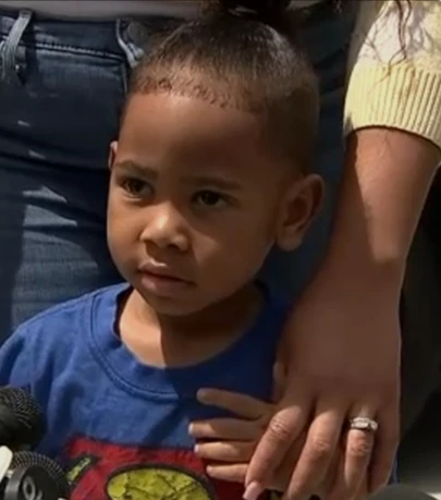 Silent Steps, Sudden Attack: The Moment a Coyote Targeted a 4-Year-Old in His Own Driveway