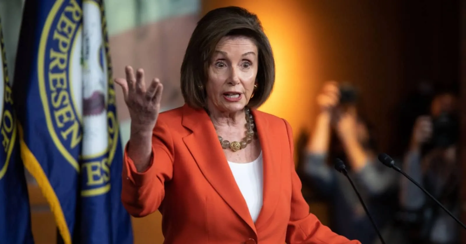 Momentum Builds for Congressional Stock Trading Ban Amid Legislative Gridlock