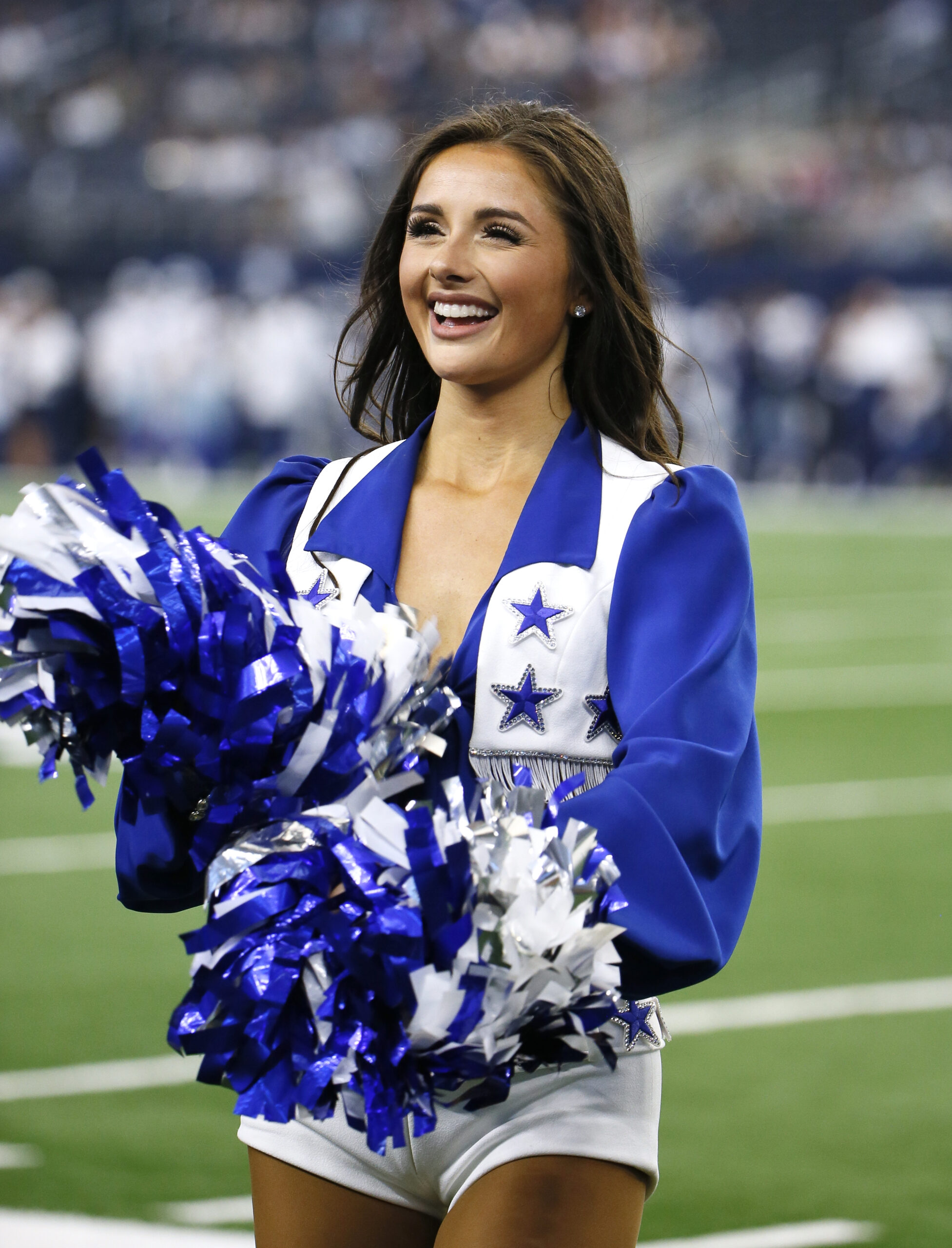Cowboys Cheerleader Sues Team Player for Sexual Harassment After He Flirted With Her Despite Being Married