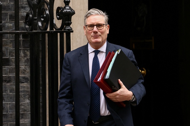 Starmer Does The UNTHINKABLE In St Georges Speech As He Insults Millions!_heuh