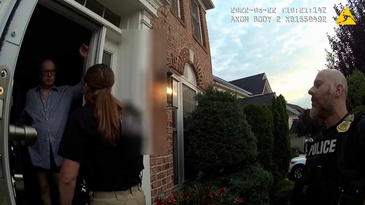 FBI & DOJ RAID $2.3B Opioid Pill Mill Network — Forged Prescriptions, Bribed Doctors! | FBI Raid