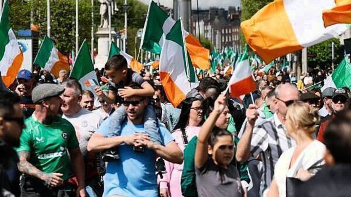 THE IRISH AWAKENING: WATCH THE MOMENT CONOR MCGREGOR JOINS THE FRONT LINES AS THE GOVERNMENT’S MASK OFFICIALLY SHATTERS!!!! _heuh