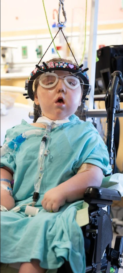 Raeleigh’s Journey: Overcoming Scoliosis and Kyphosis with Strength, Determination, and Innovation 5956