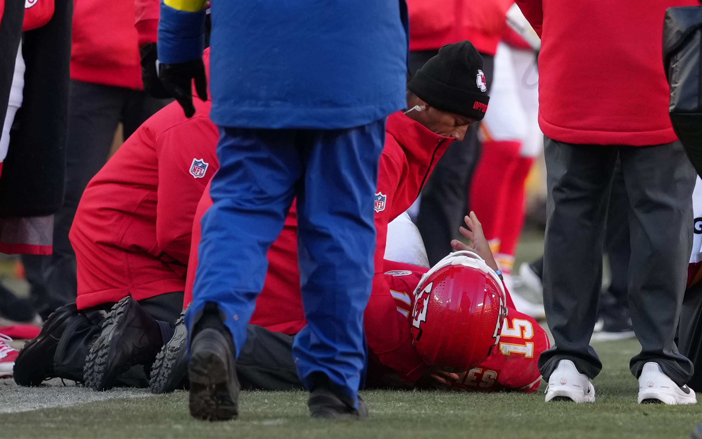 Coach Andy Reid Shares Shocking Images of Star Chiefs Player's Injury Getting Increasingly Serious
