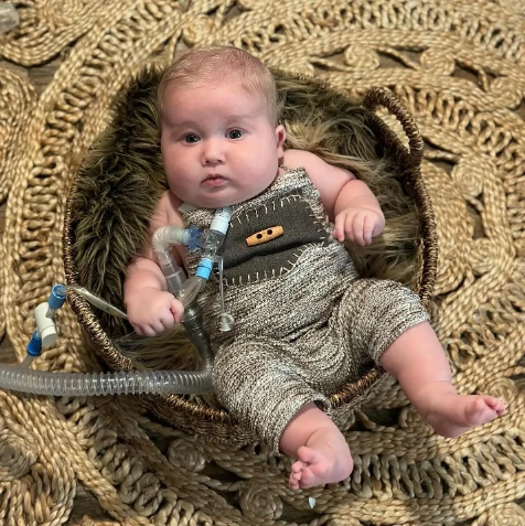Kix Thomas: A Warrior Baby’s Fight Against Multiple Life-Threatening Conditions 4143