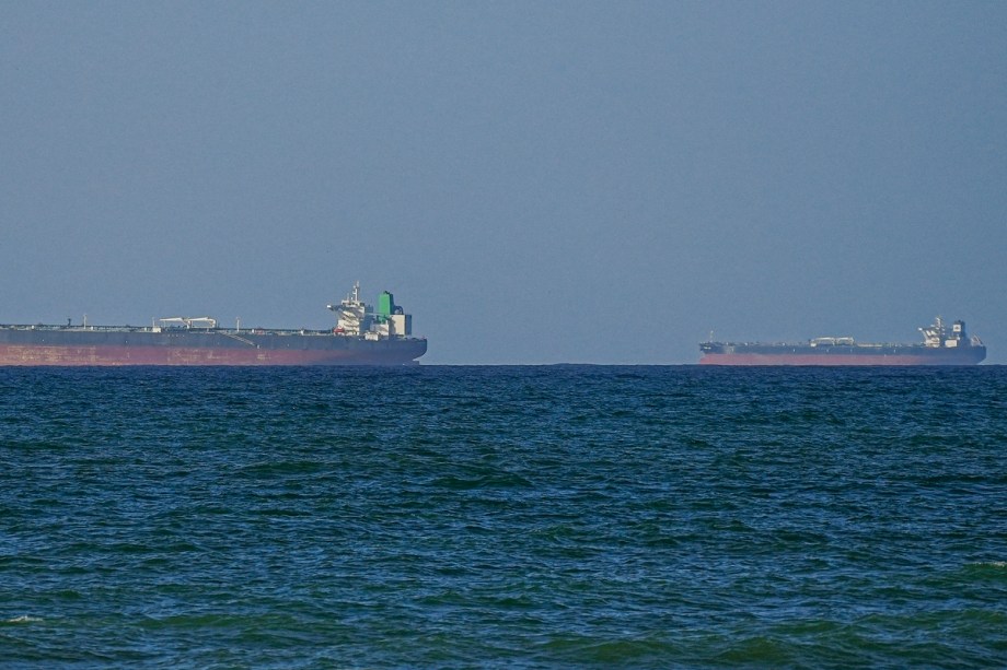 UAE oil giant says Hormuz still closed despite truce, 230 loaded oil vessels waiting to sail
