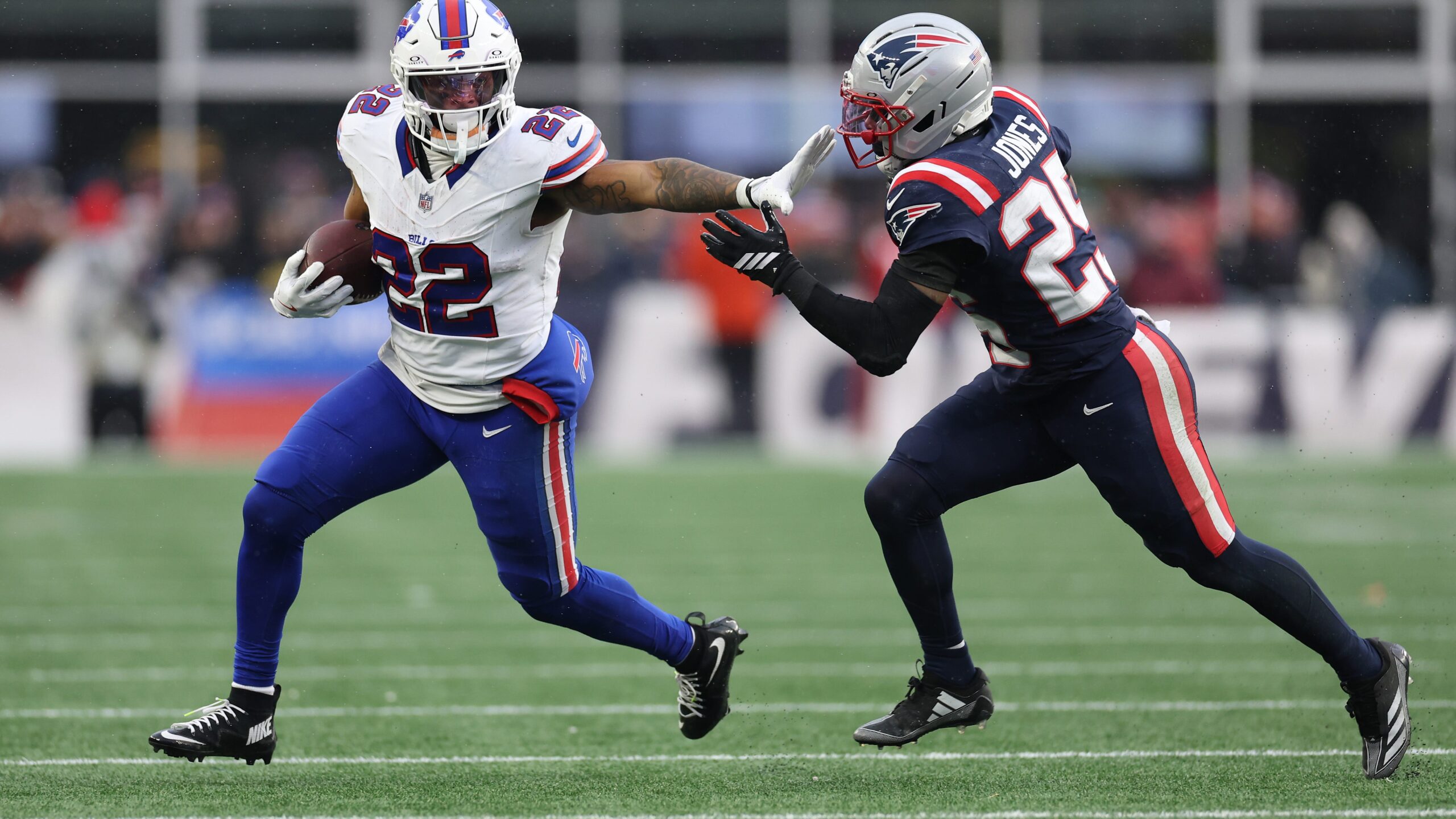 The Buffalo Bills Quietly Sign Star DE Just Hours After He Was Waived By The Dolphins