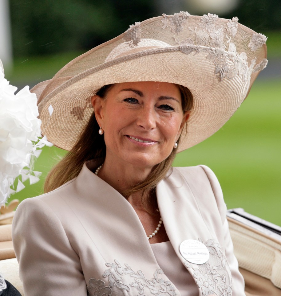CAUGHT ON CAMERA: Carole Middleton Shares Sweet Moments with King Charles at Royal Ascot — And Why This Quiet Exchange Moved So Many Americans