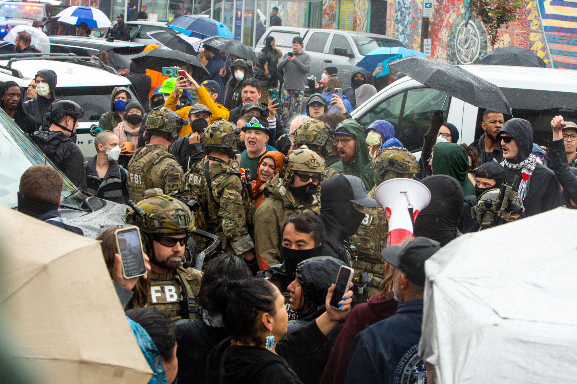 FBI & ICE Raided a Judge’s Office — What They Uncovered Was Much Bigger Than Anyone Expected