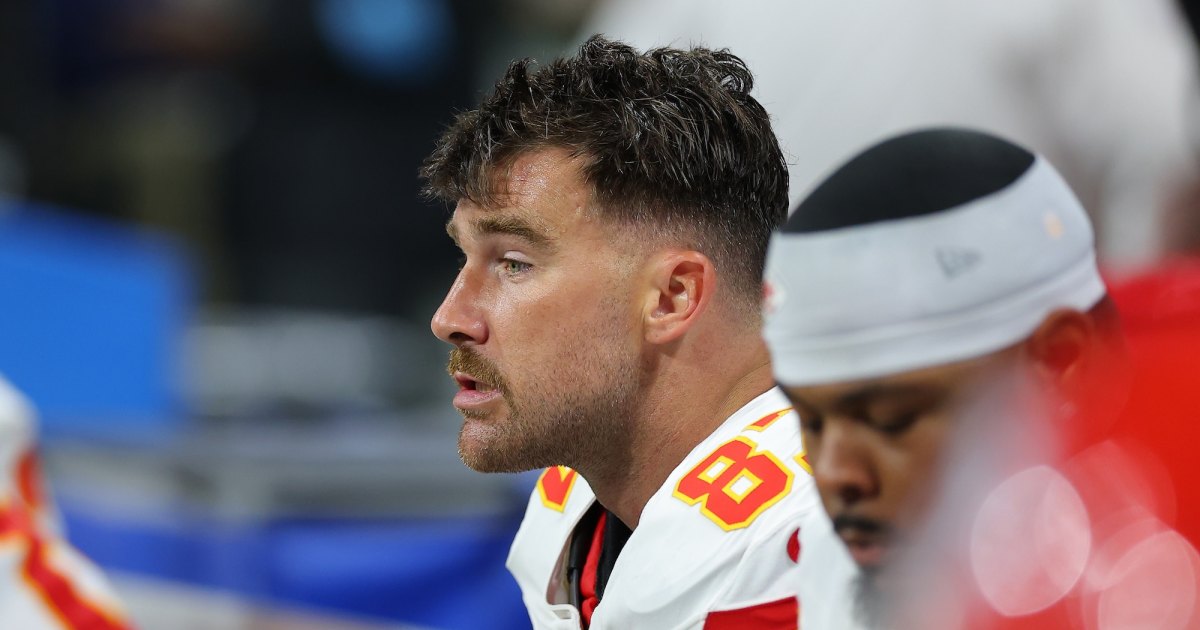 Taylor Swift and Travis Kelce's Strange Social Media Move After Chiefs' Week 15 Loss to Chargers