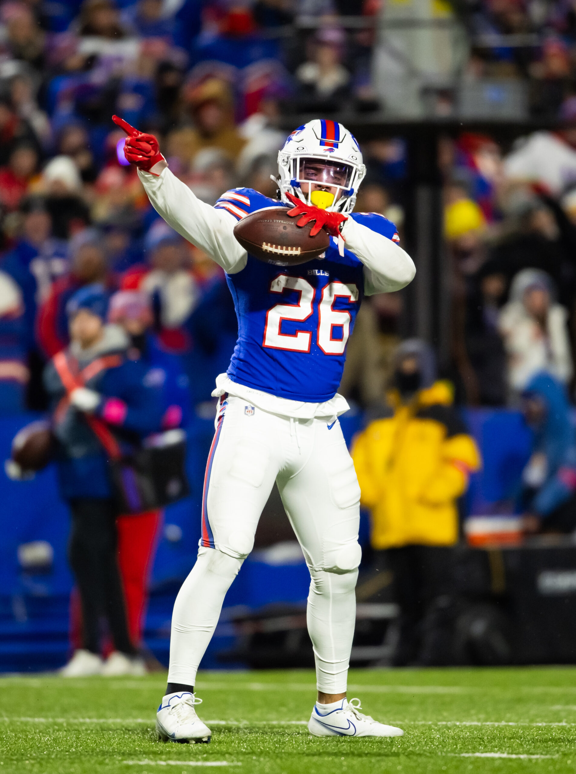 Bills Veteran Rejects Patriots’ Starter Roster Offer, Chooses to Stay in Buffalo’s Back Up and Wait for “His Shot in Blue And Red”