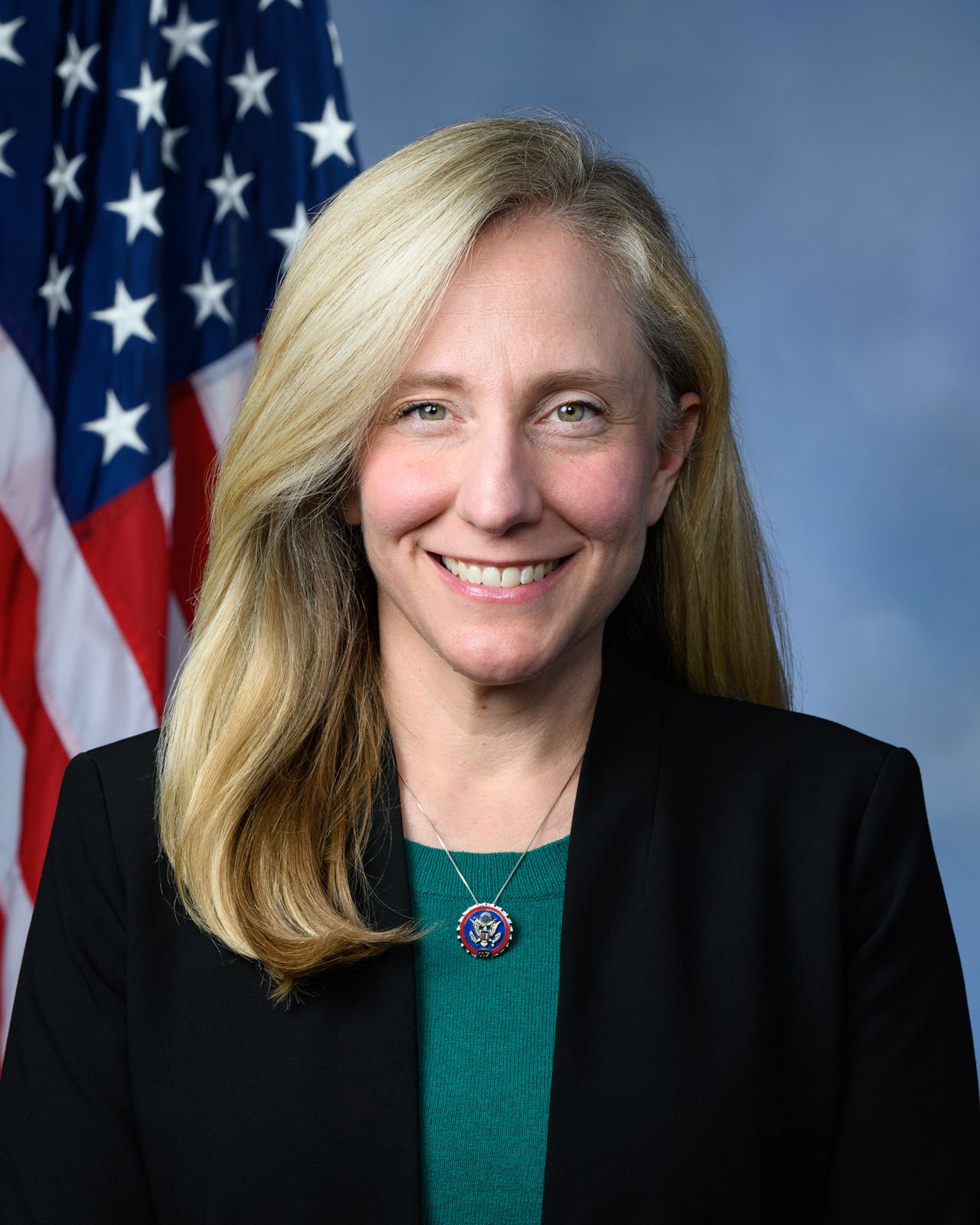 When Politics Meets Vanity: Spanberger’s Swift Rebuke of Trump’s $400 Million White House Ballroom