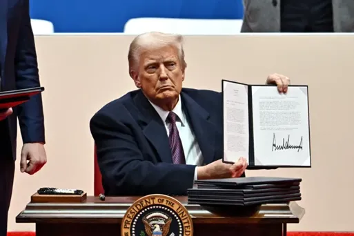 Trump Signs Historic Executive Order: Clear the Encampments, Mandate Treatment, and Reclaim Our Streets