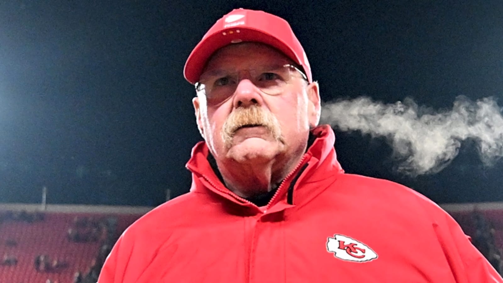 Head Coach Andy Reid Officially Announces Serious Injury to Chiefs Star Player After Loss to Chargers – Could End His Career