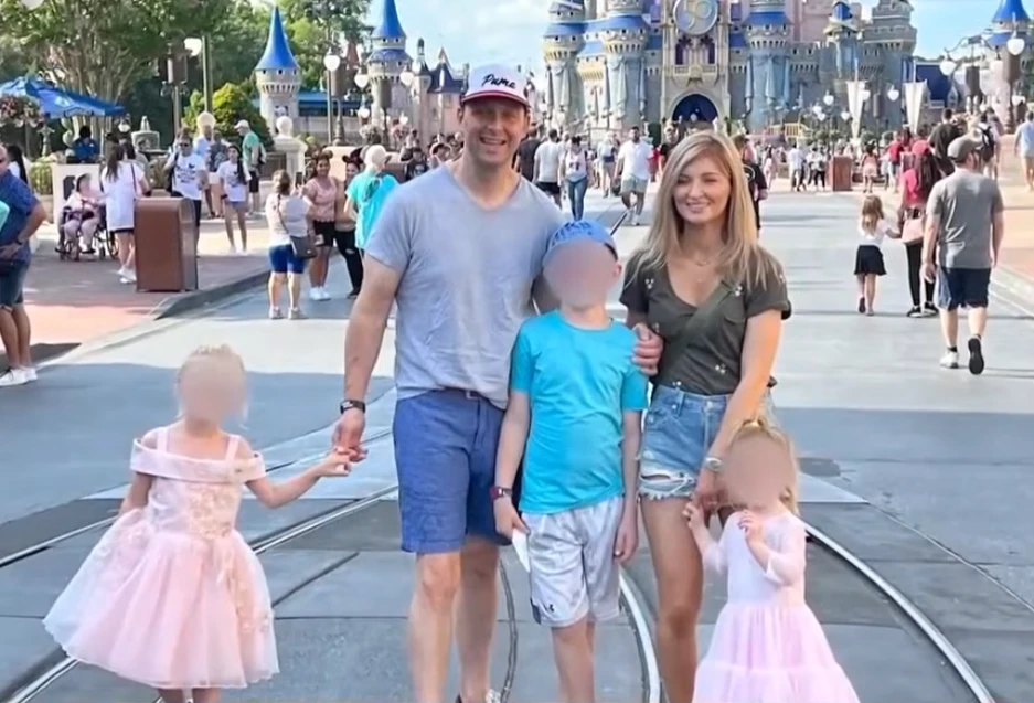 Tragic Heroism in South Florida: Maine Father Dies Saving His Children from Rip Currents.n157.2