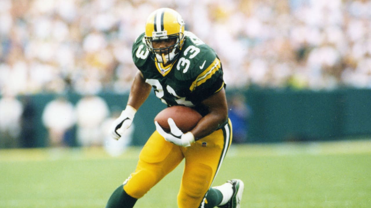 Packers Legend Vows To Beat Melanoma In His Lungs And Liver Again After Receiving Biopsy Results From Doctors Following Four Previous Cancer Victories