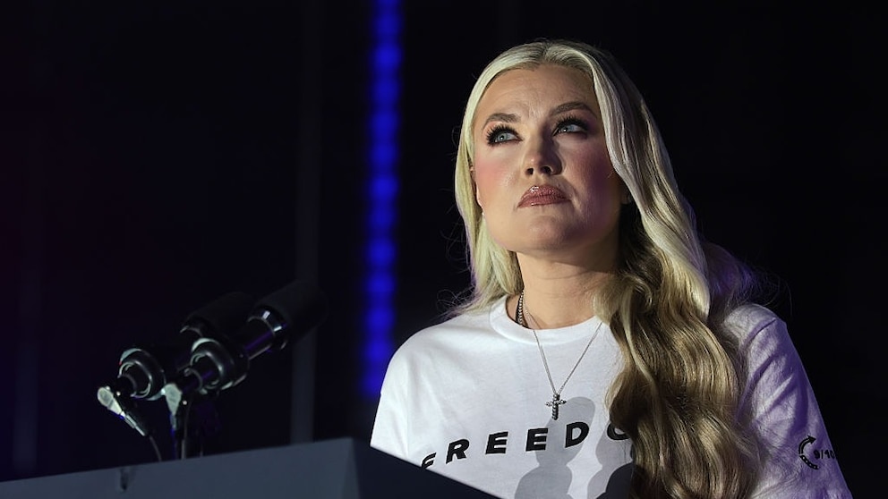 A Touch That Sparked a Storm on Stage: Erika Kirk Speaks Out Amid Rumors Surrounding JD Vance’s Marriage