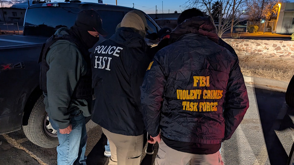 FBI & DHS Arrested 200 Illegals at New Jersey Border - 2 Tons of Drugs Seized