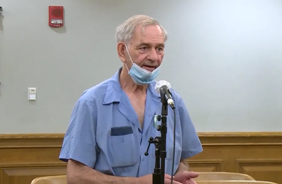 A Dog Lover’s Heartwarming Moment in Court with Judge Caprio