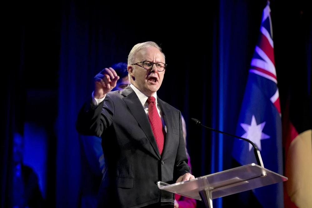 Anthony Albanese and Pauline Hanson Clash in Explosive Senate Showdown as Heated Insults, Defiant Comeback, and Sudden Silence Ignite Fierce Debate Across Australia’s P0litical Landscape - nhuluxury