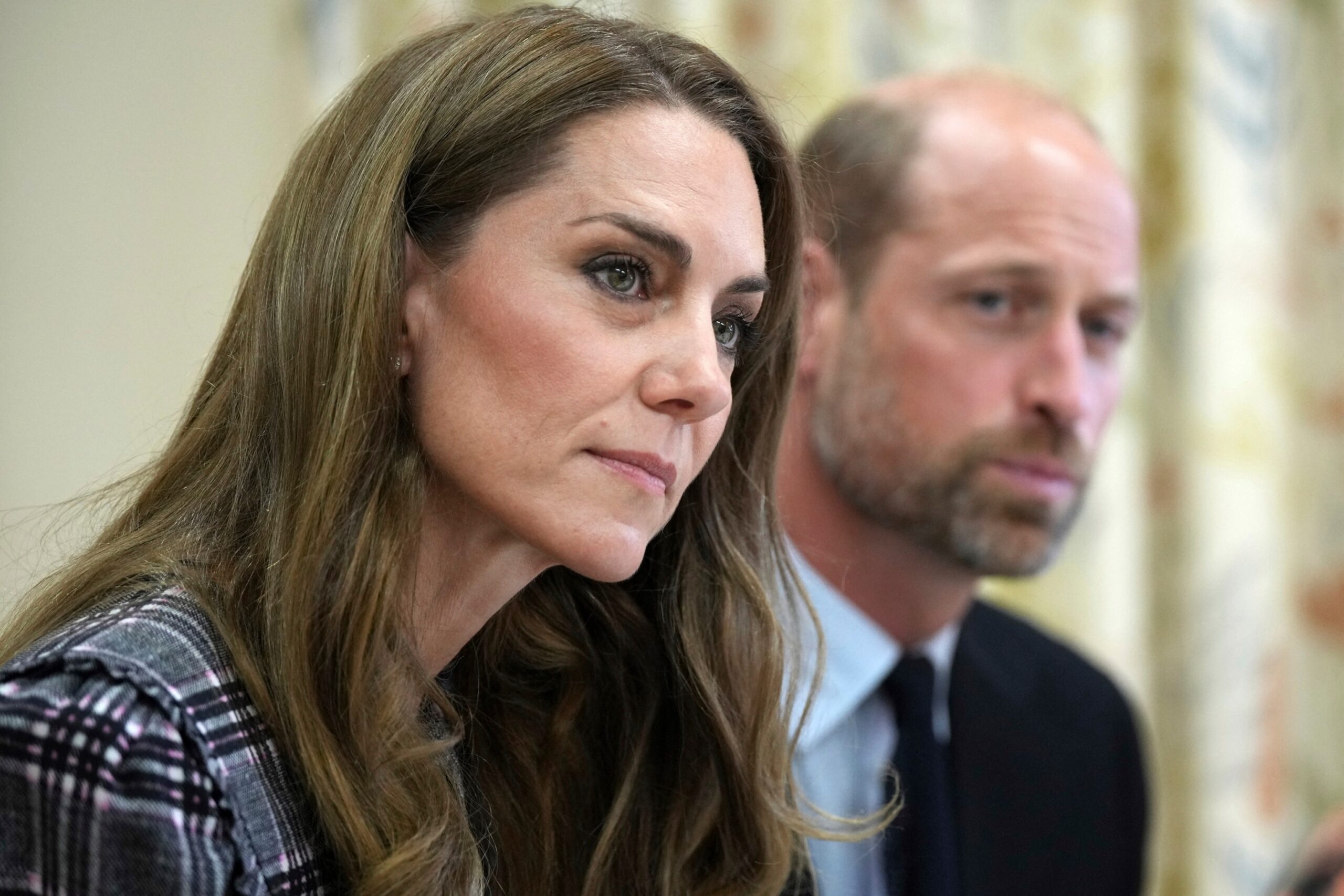 Seventy-Two Hours That Shook Two Continents: How the Palace Moved—and the World Went Quiet