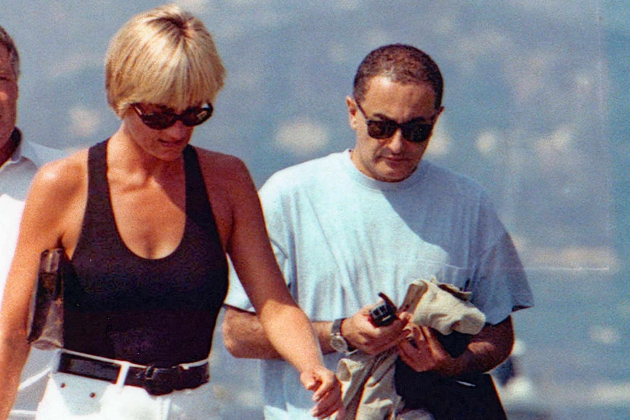 „Zwischen Pflicht und Erschöpfung: Wie Princess Diana schon früh zur Ikone wurde“