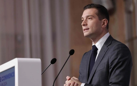 Séisme politique en France : Bardella propulse le RN au sommet et fait trembler toute l’Assemblée nationale désormais - wnhuroyal